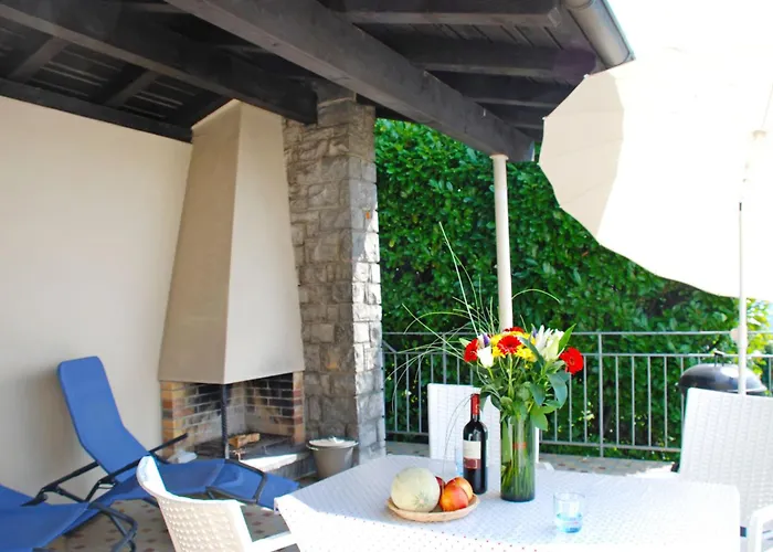 Nido Di Rondine-2 By Interhome *