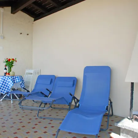 Nido Di Rondine-2 By Interhome بيت للعطل *